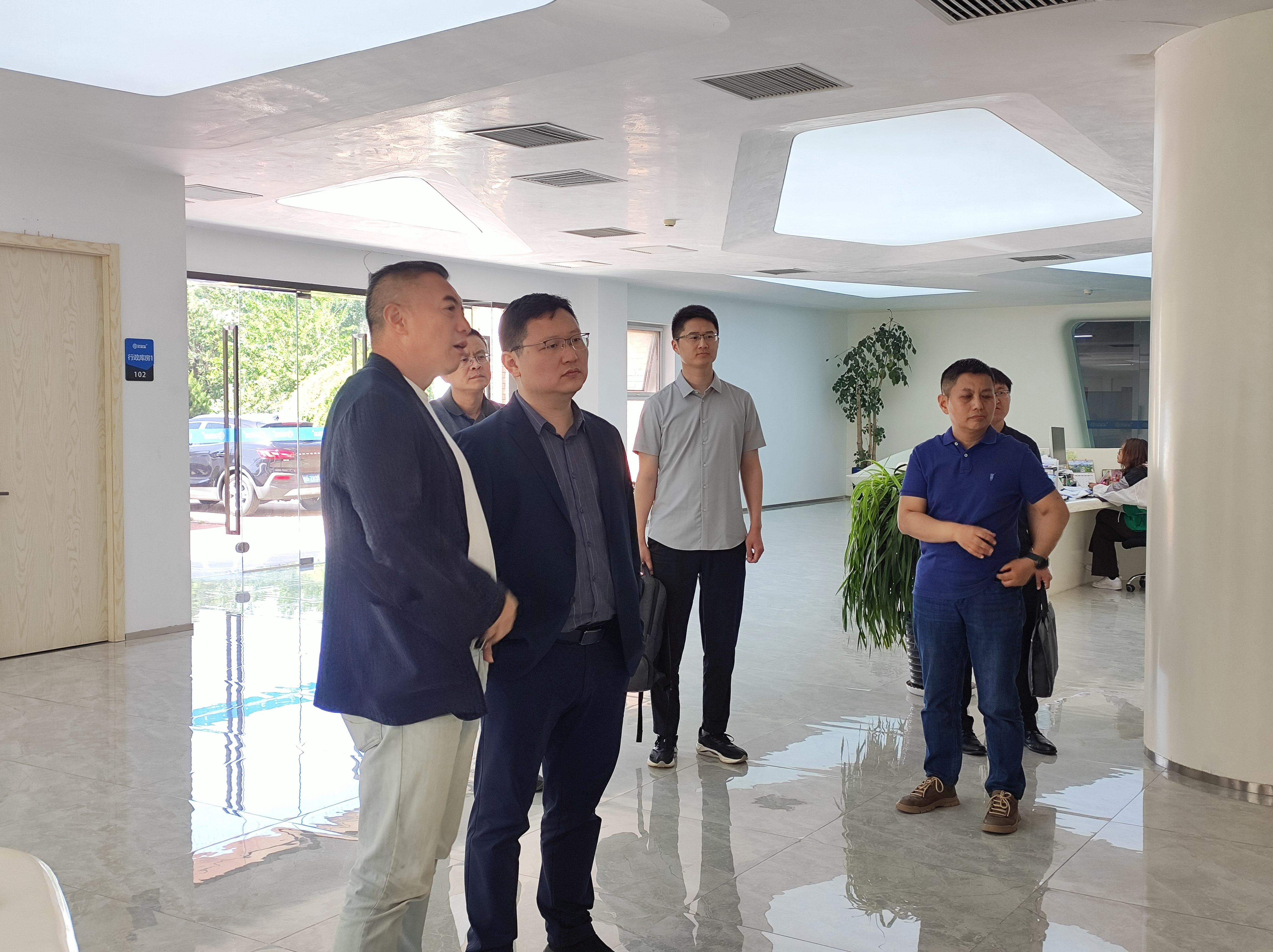 北京市科委、中關(guān)村委員會(huì )、密云區科委蒞臨龍鼎源指導參觀(guān)